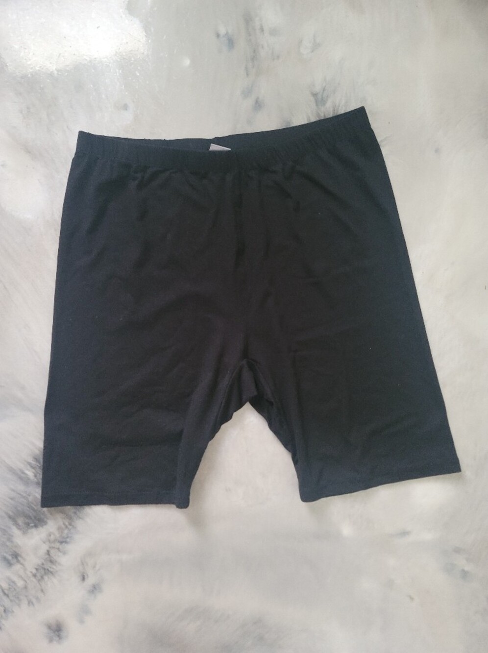 Women Black Performance Stretch Shorts